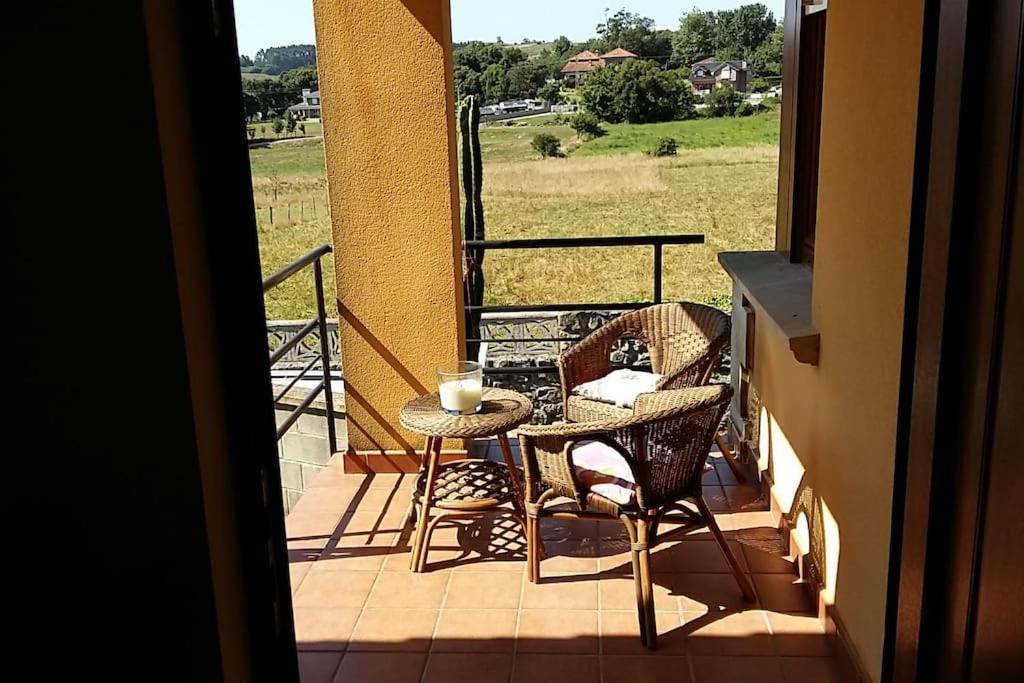 Villa Miguel Arnuero Exteriör bild